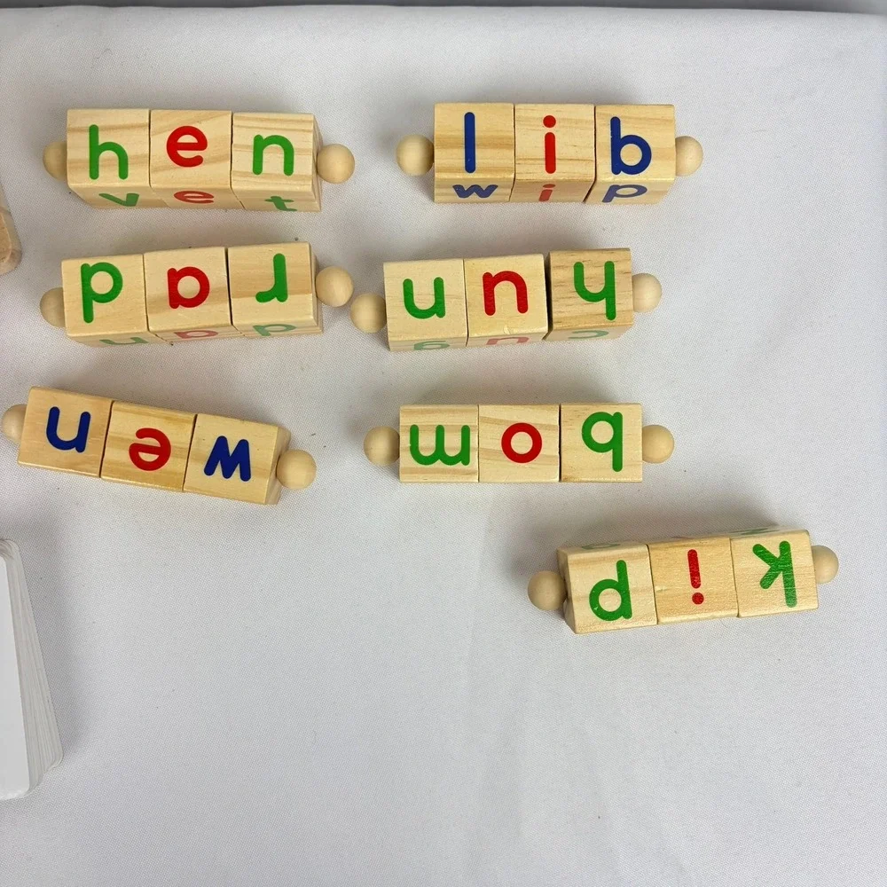 Wooden CVC Word Spelling Game Montessori Educational‎ Toy with Flashcards & Bag